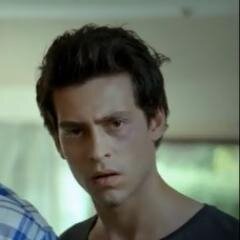 SimaTil's profile picture. Aşkı Hatırlıyorum Ama Sen Değildin O Gece Yanımdakide Sen Değildin...