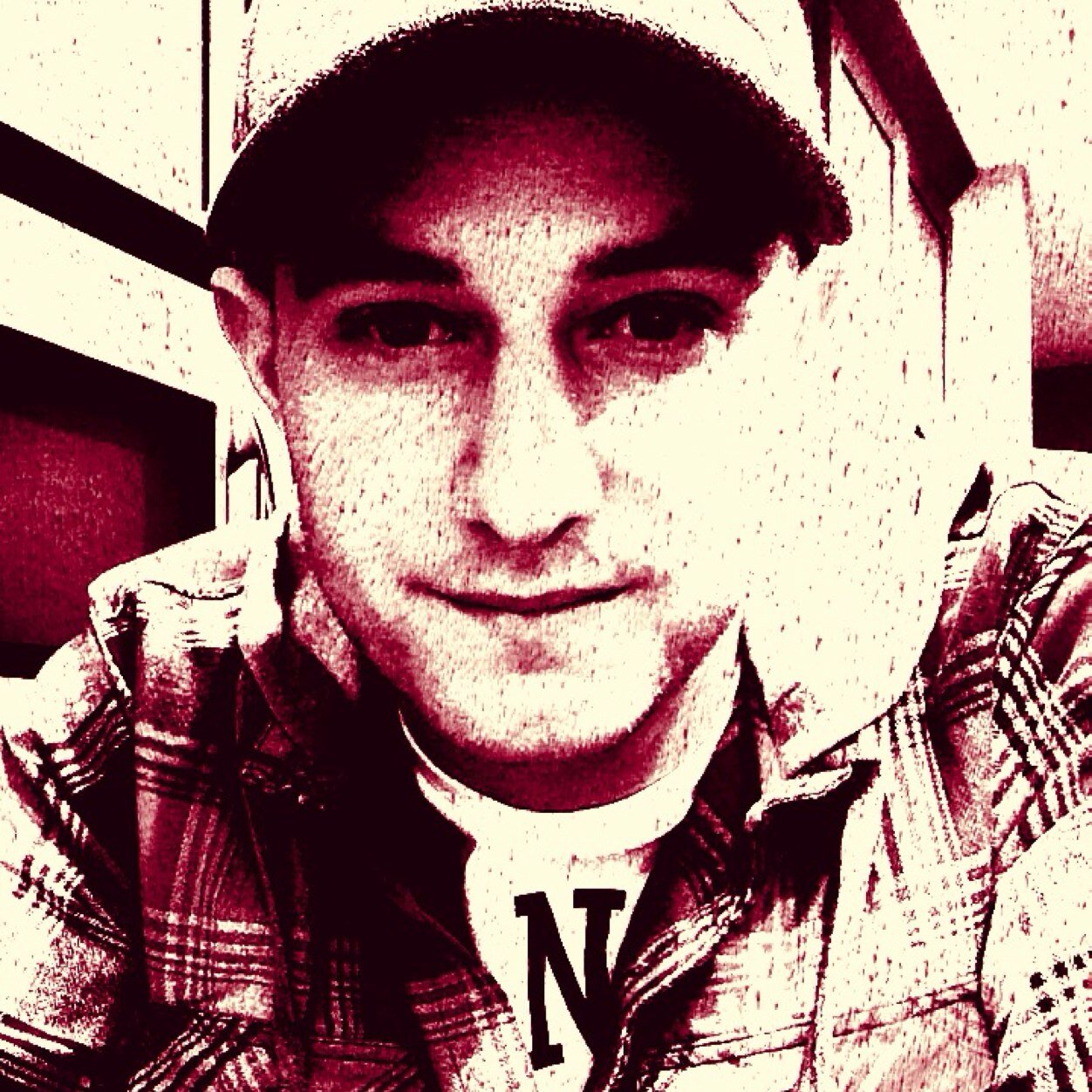 eliott1460's profile picture. Take me down to the paradise city where the grass is green and the girls are pretty