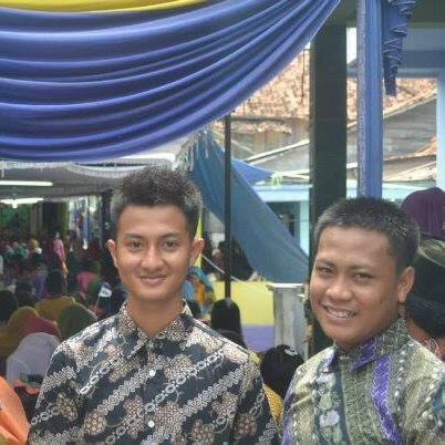 Sony_Shintaa's profile picture. Wanita Selalu berperan penuh cinta, tetapi bila ia tanpa senyum mungkin ia sedang terluka ┒(⌣˛⌣)┎