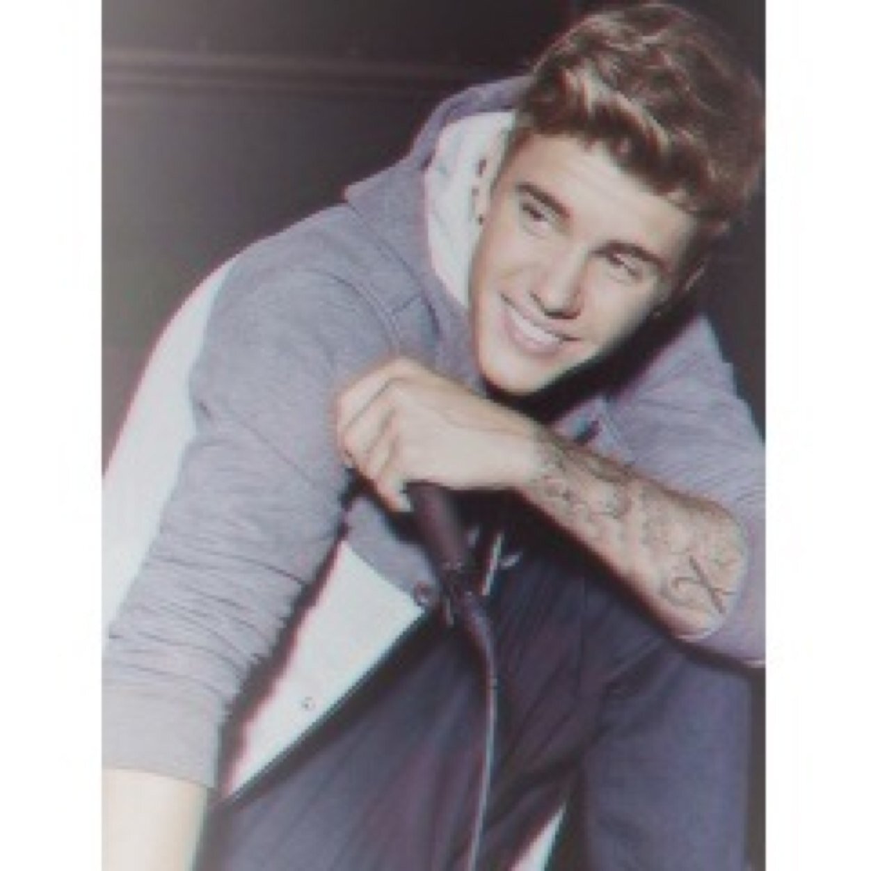 supportsbizzle's profile picture. ♡ fab bc im belieber. ♡