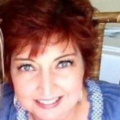 Gypsy at heart, loves travelling, people, cats, wine, music & Pretoria, although not in that order!