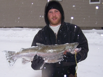 Stone1602's profile picture. Engaged!