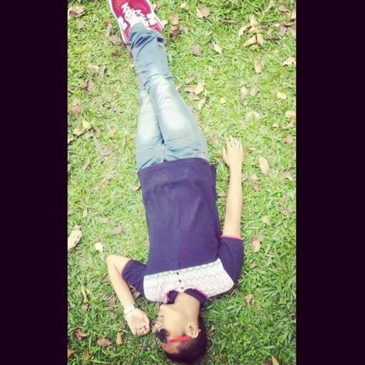 Instagram : Danial Eagle                                                                         Facebook : Danial Afifi
WeChat : DanialEagle
