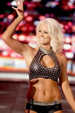 FrenchKissRysie's profile picture. ...