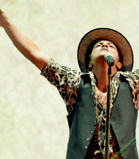 Love Bruno Mars - Fanpage ♥♥♥♥ I support Bruno and his music :) 15-10-11 & 15-10-13 In Oberhausen and Amsterdam ♥ Love @THELYLAS !!