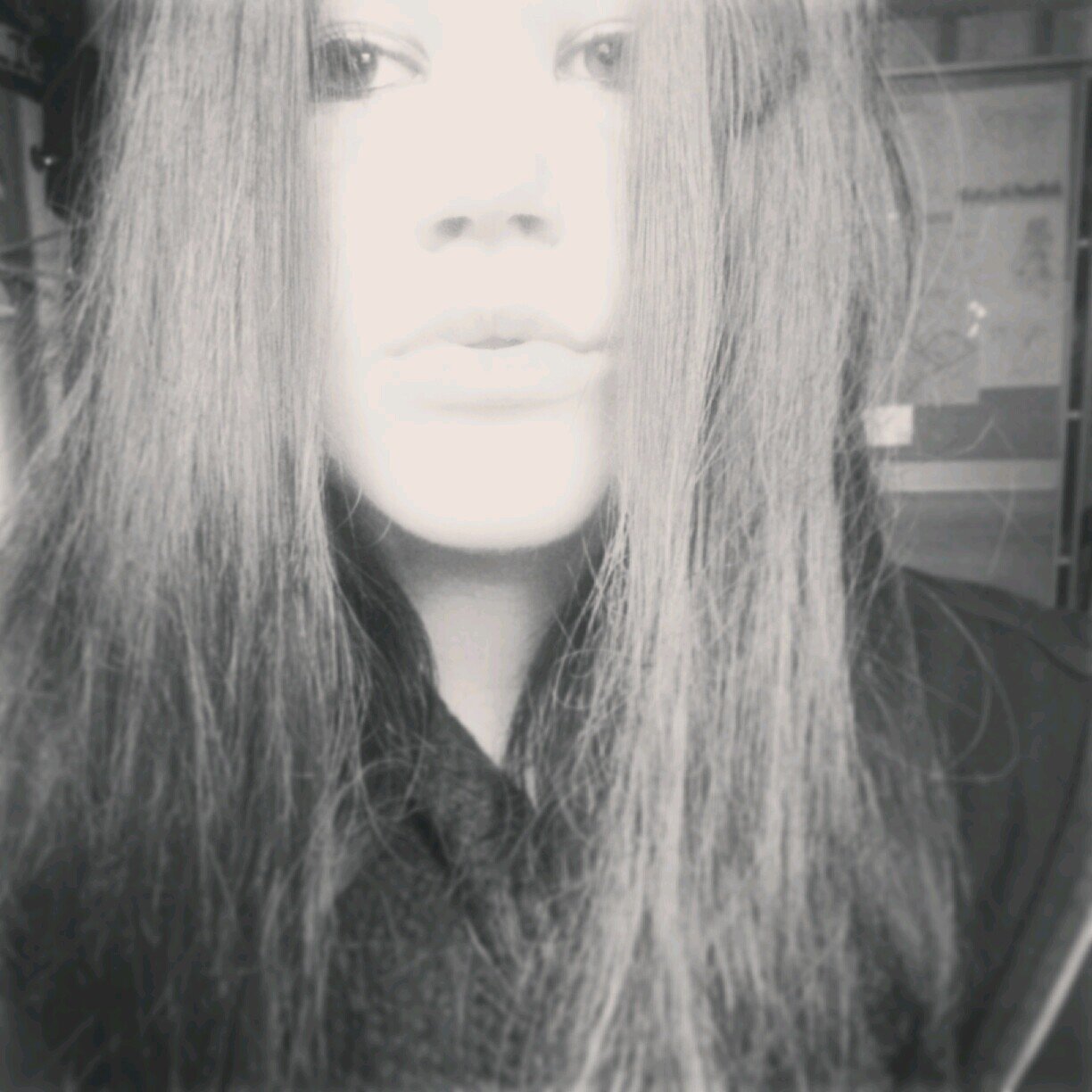 •Michelle ♡ | •13 yrs | •from Germany |•instagram: Michelle_suicide_silence| Brown eyes♥| Brown hair♥| Belieber forever♥♥♥