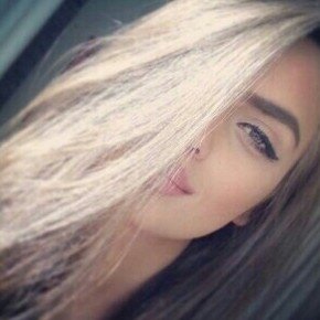 albarunaq8's profile picture. أمـــيـــره علــــى نــــفــســـي..ومــــلـــكـــه عـــلـــى عـــرش ذاتــــي'♔;;)