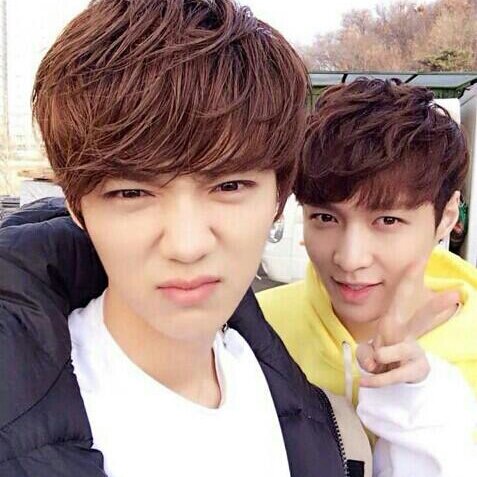 Luhan's parody [ina/eng] | @__thehun94,i trust my heart on you ♡ | Trio Luhans w/ @2ndoldest_wolf @wolfxiaolu90 | @kjiexos 's momma