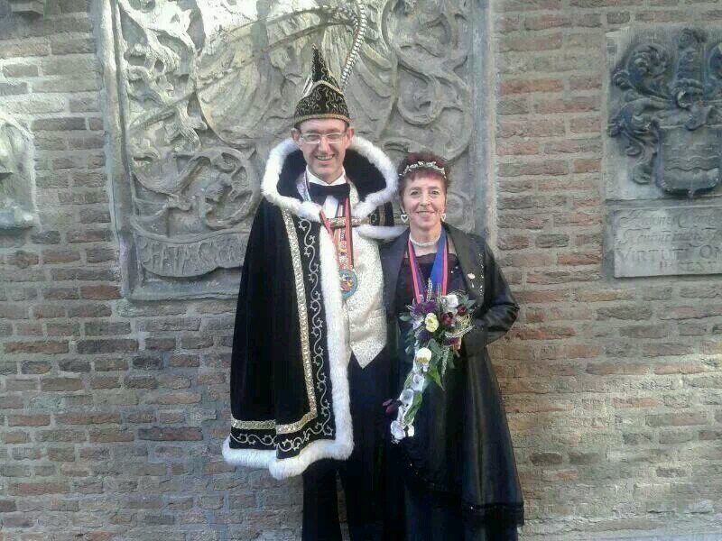 wij zijn een leuke gezellige carnavalvereniging uit ede