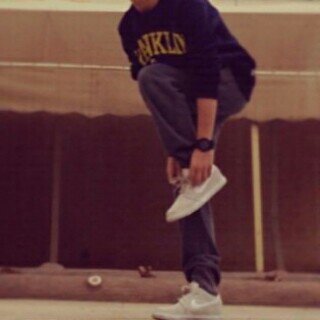 @eeebbtiikar 
آوعدني جنبي تعيش$.