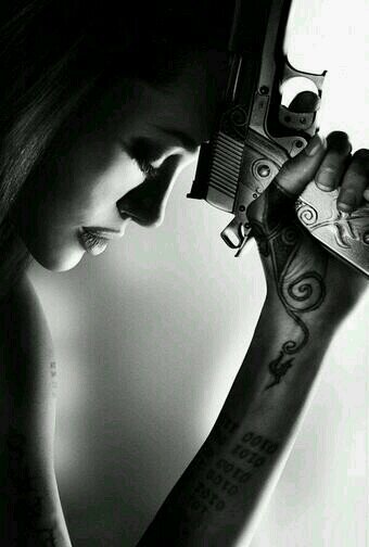 MalditosRecuer2's profile picture. ...y te quedaste ahí clavado, en el fondo de mi ser...