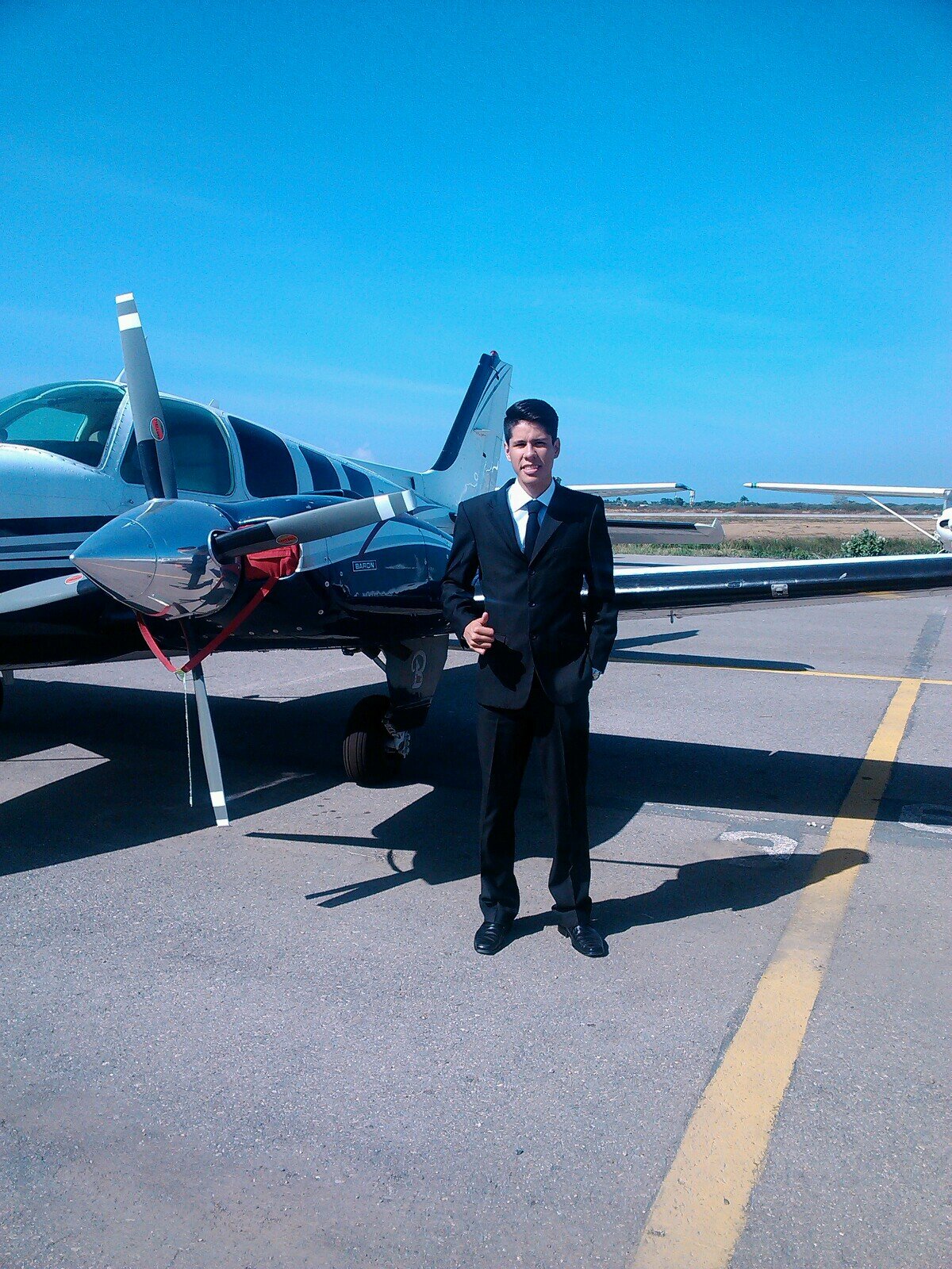Inmenso amor por @Mariapaolacm_ 02/03 - Dj y los aviones.♥