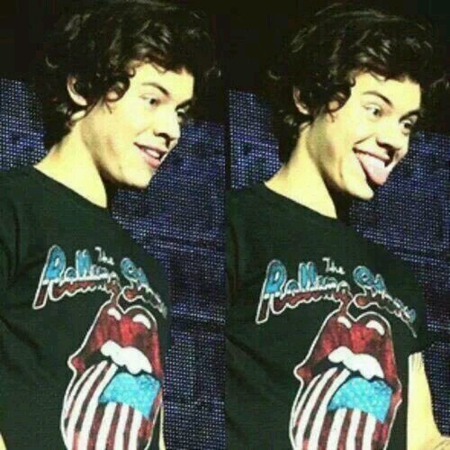 ursuti's profile picture. The story of my life I take her home i drive all night to keep her warm and time is frozen :* ..Directioner ♥♥ I love them!