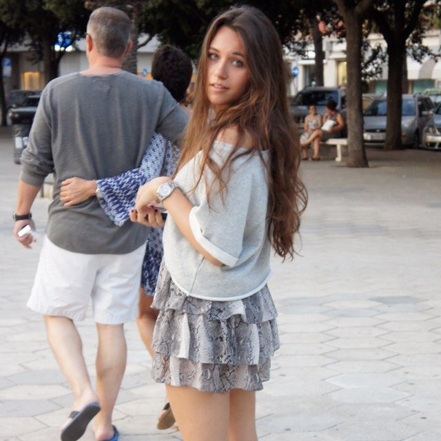 Jackylovesmusic's profile picture. I wish I was fluent in many more languages and I love travelling and you. German/dutch but currently living in the UK.