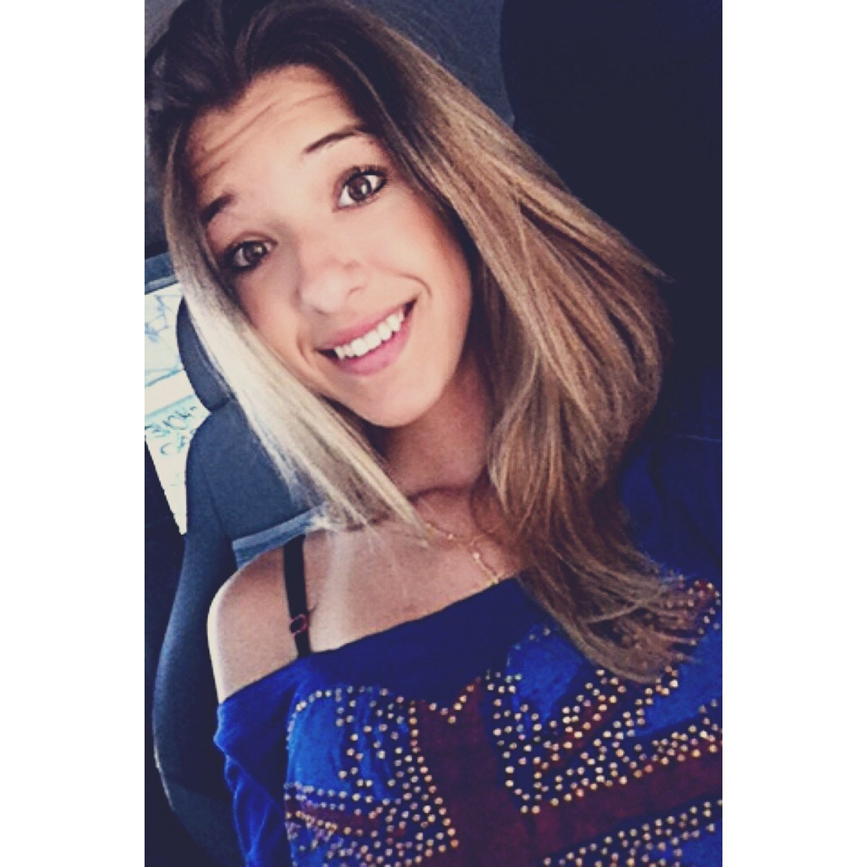 A vida é feita de alegrias, tristezas e oportunidades, o q traça nosso destino é a sinceridade das atitudes q tomamos nesses momentos ️☺️