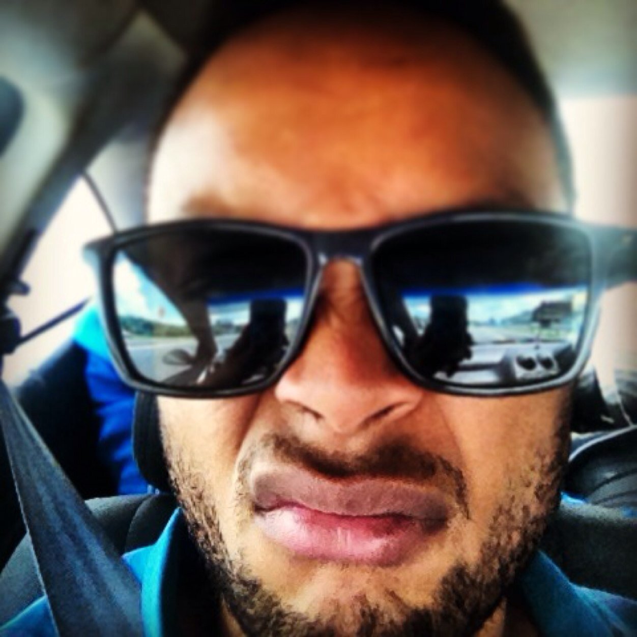 I'm a singer/songwriter/multi-instrumentalist/composer/producer/engineer. Apples