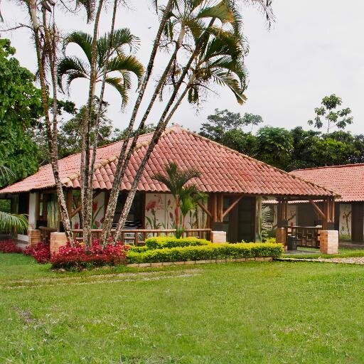 Finca Hotel Villa Martha les ofrece servicio de alojamiento de alta calidad.