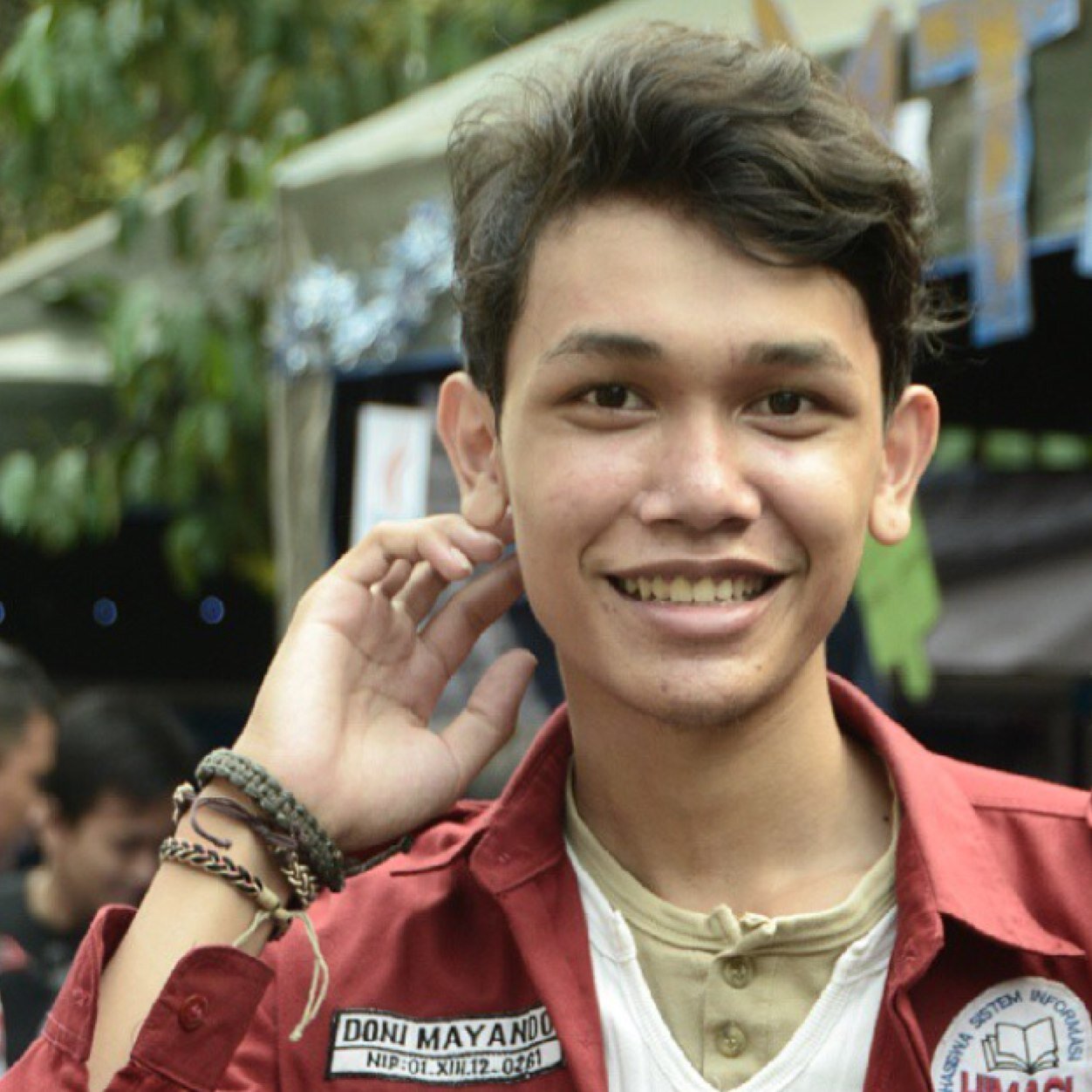 Path : Doni Mayando Instagram : @donimay Sistem Informatika Budi Luhur University