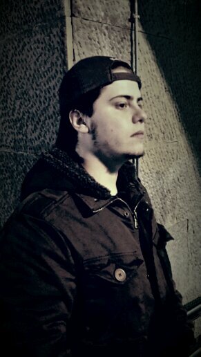 Drummer of Soul Shard. Follow us on Facebook. Metalcore & Post Hardcore fan! Instagram: fabiolik66