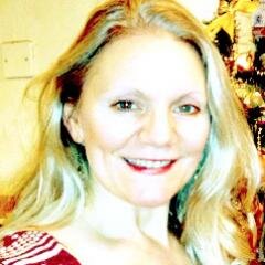 Author-The Thin Time & Accidental Expat. Founder 'Inspire Harmony'. Singer of jazz. Eater of chocolate. Drinker of wine. Mother of five. Wife of Aussie.