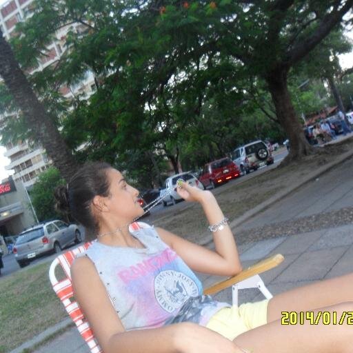 Angie19acosta's profile picture. Amo a mis PROFES! =)