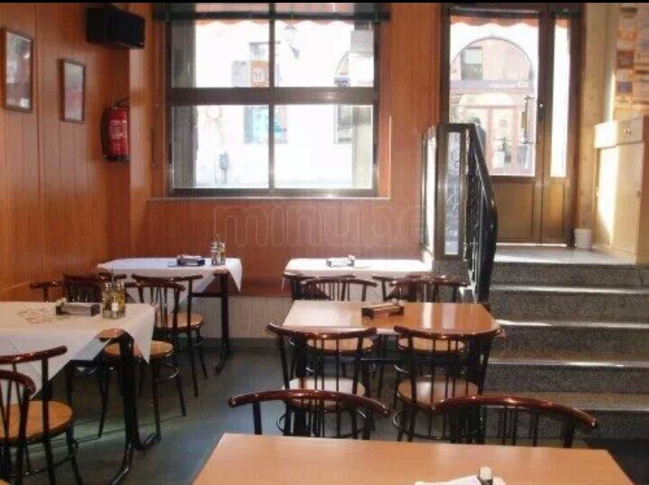 Bar familiar en el corazón de Barrio Húmedo de León. Ambiente de tapas y buen comer.