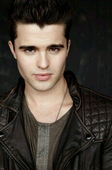 hay im adam brother chase sister bree  taken by skyler-lewisrp love her so back off  3-1-14