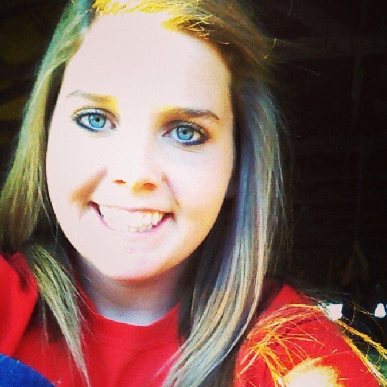 Just an ordinary girl tryin to find my place in this world
