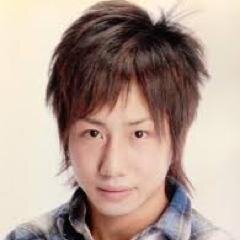 ２５歳株式会社Freedom 代表取締役社長  元格闘、稼いで自分の時間が欲しくネットビジネス。  を初めて月数百万の収入を稼いでいます。    フォロー大歓迎です！