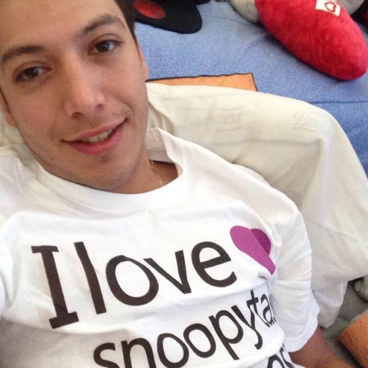 Siempre apoyando a @_snuppy08