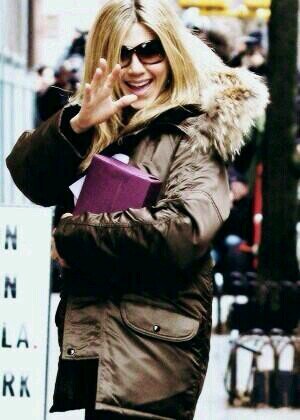 hi its a jen and ellen loveer