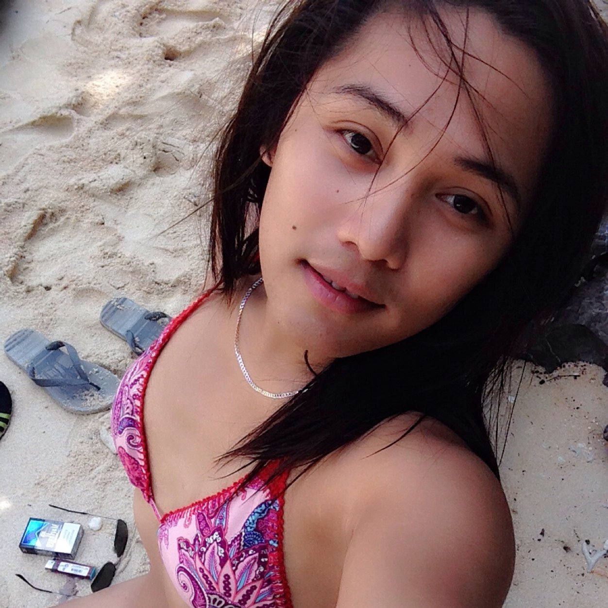 gaysha22's profile picture. if you don't have good to say then just shut up. i just want positive vibes. 😊😀🤘🏻👊