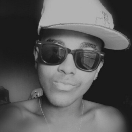 BadDeysonmattos's profile picture. Aonde eu sou livre , aonde eu falto mostrar o meu pinto  -- http://t.co/IUkuFOCITp .. Vida Louca & Linda