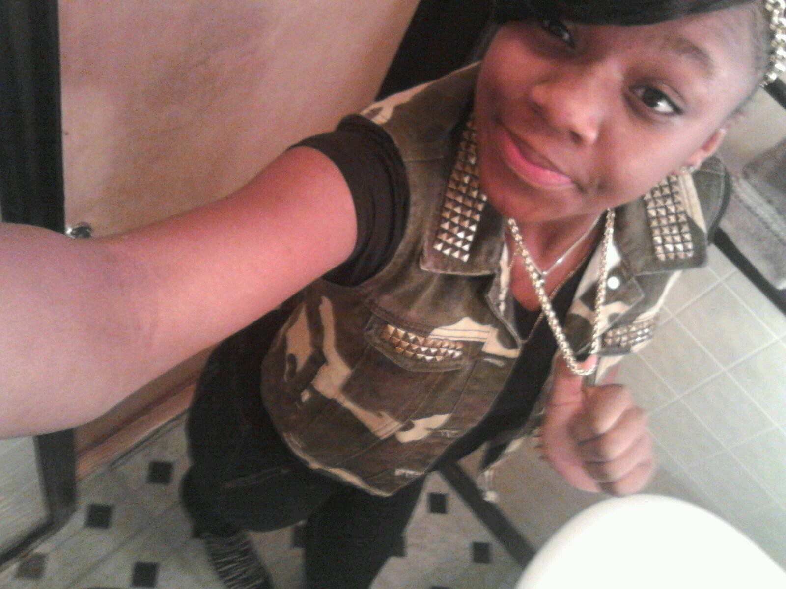 # team not only do i turn heads bicth but i also break necks and  i will break yours!!!!