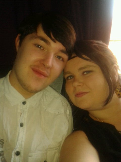 i have a brilliant fiancé called Craig, love him to bits. i am a big fan of junior football and my fave team is Linlithgow Rose. i love life at the moment