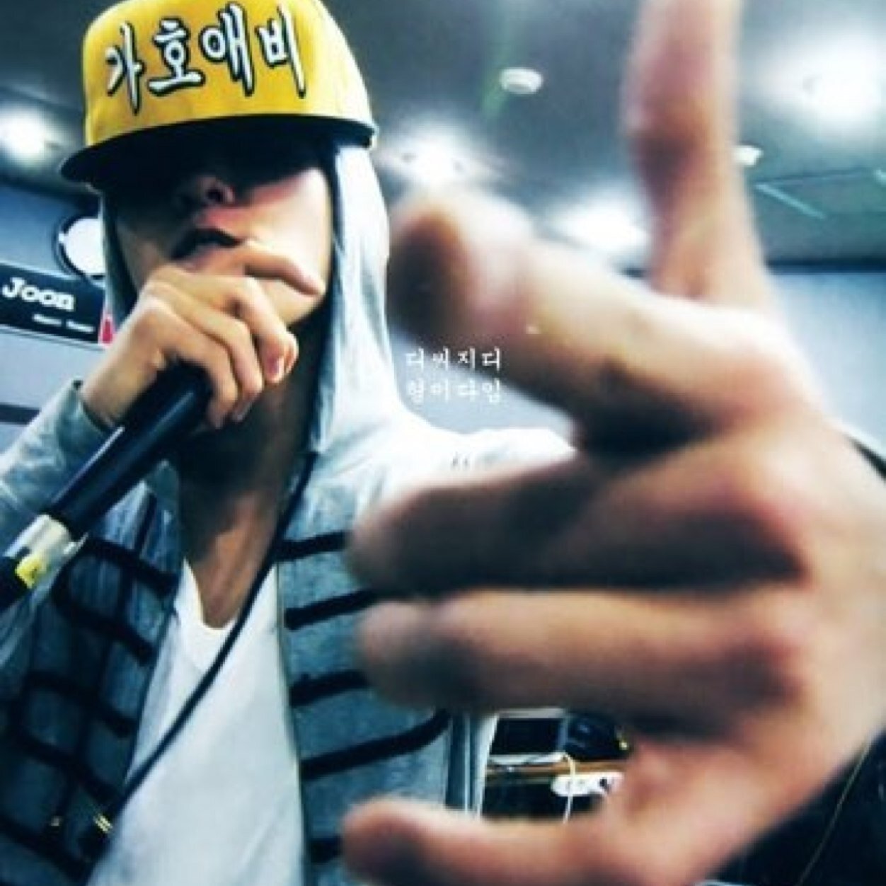 _____BLOCK's profile picture. .