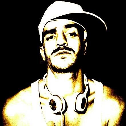 Putorayo's profile picture. SÓLO TRATO DE SER EL CAMBIO QUE QUIERO VER.