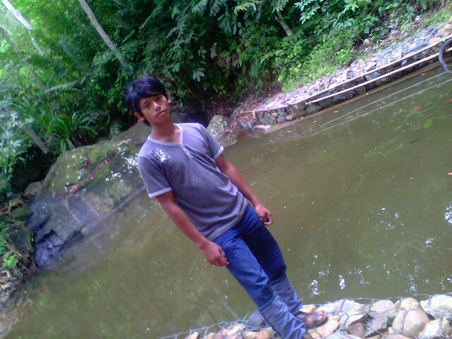 SUHARI40622769's profile picture. 