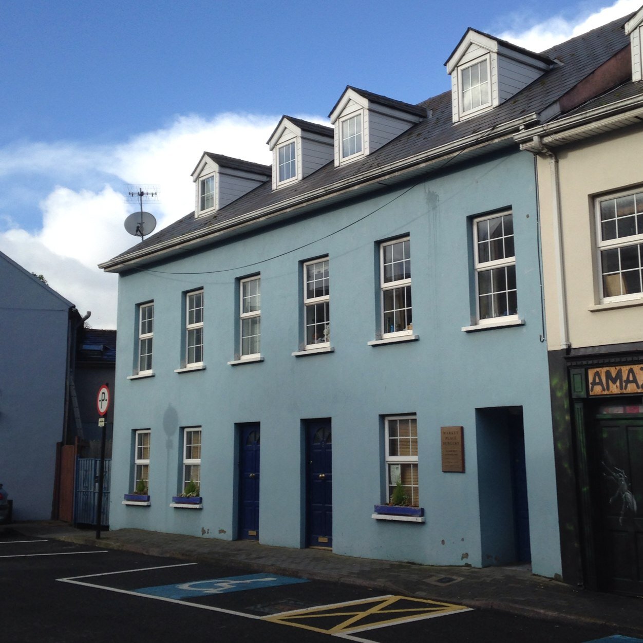 Four Doctor GP practice in Kinsale, Co.Cork, Ireland - Tel: (021) 4772717 -Tweets on Kinsale / Health Matters - No medical queries - MH