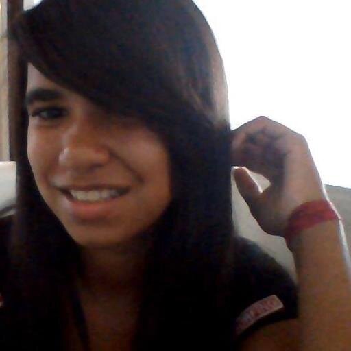 sou .... uma  .... pessoa .... muito ... legal .... gosto .... de ... dar ''...'' conselhos ....