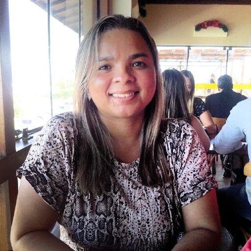 SOU O SORRISO, O SOL, A CHUVA, AS ESTRELAS, O MISTERIO EU SIMPLISMENTE SOU...!!!!