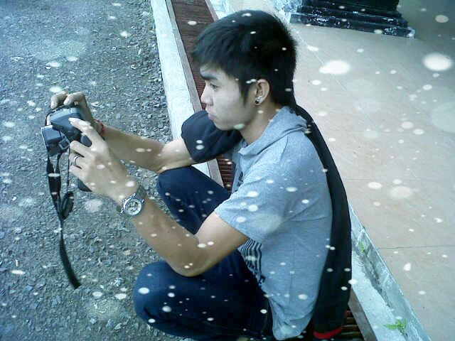 Apryan93's profile picture. 