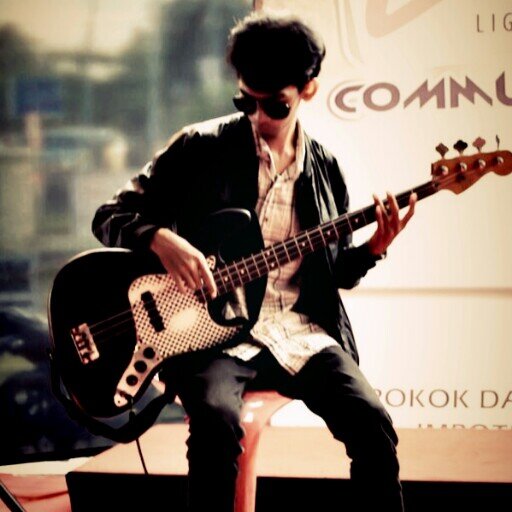 Gusti_rudiyanto's profile picture. Lahir di krypton