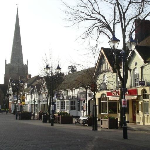 SolihullReTweet's profile picture. If you have information about Solihull then include #Solihull #SolihullRT or @SolihullReTweet and we'll ReTweet it for you