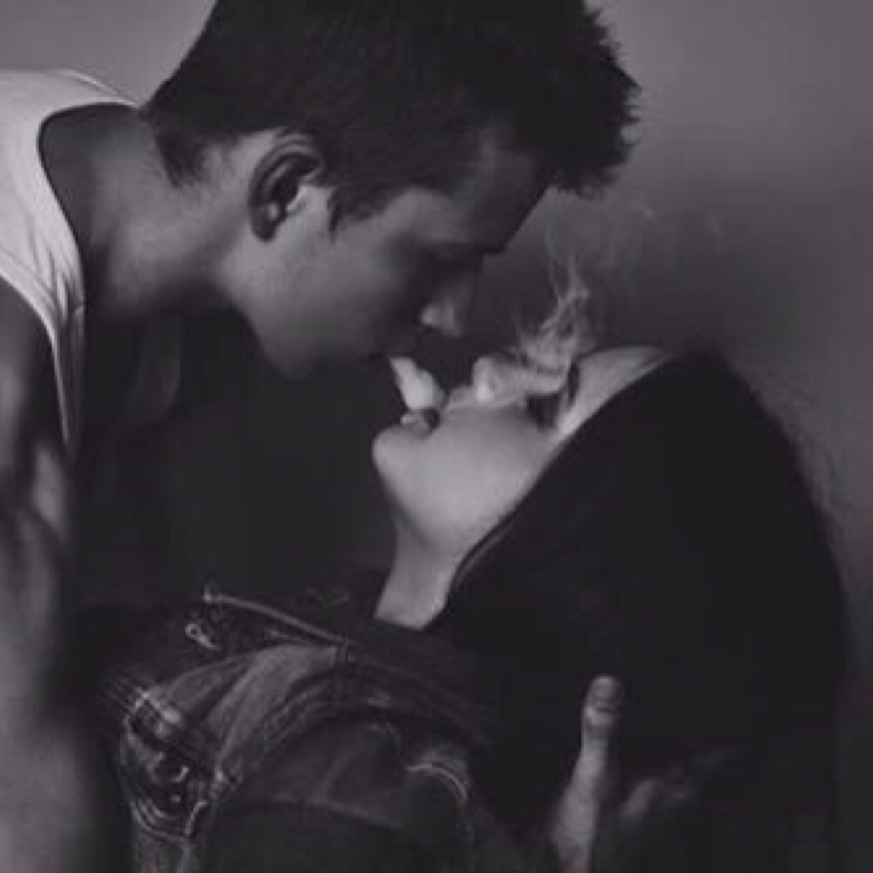 BitChyGirlfiend's profile picture. Spoil me with loyalty ; I can support myself ✨