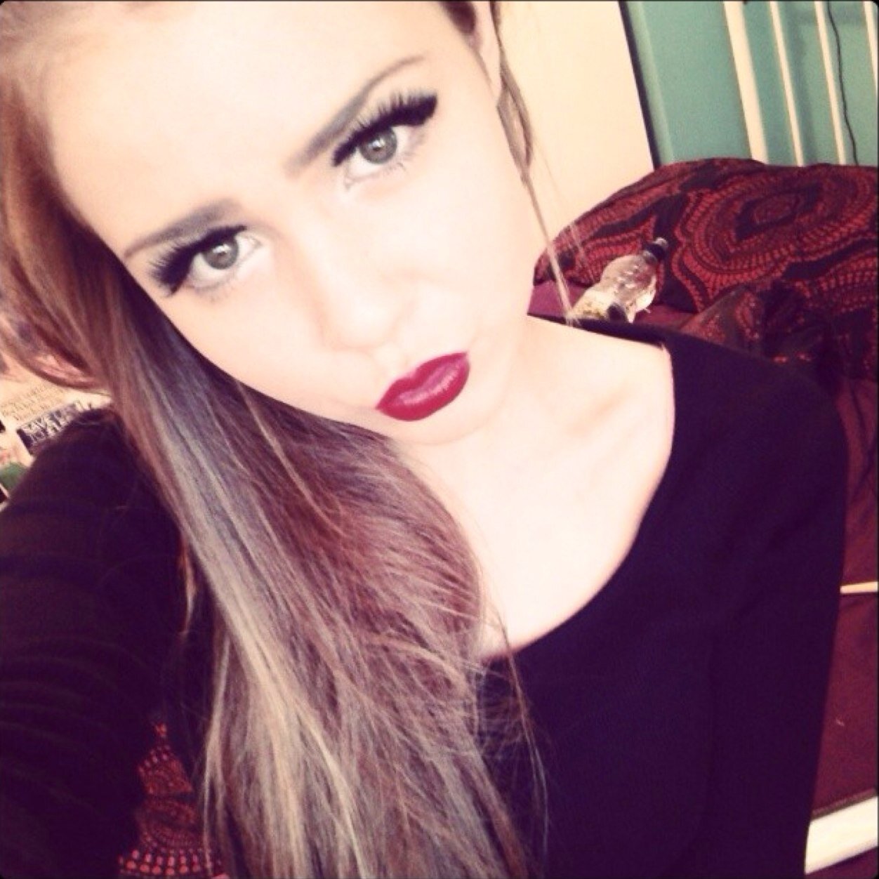 Follow my instagram-lucywilson1998