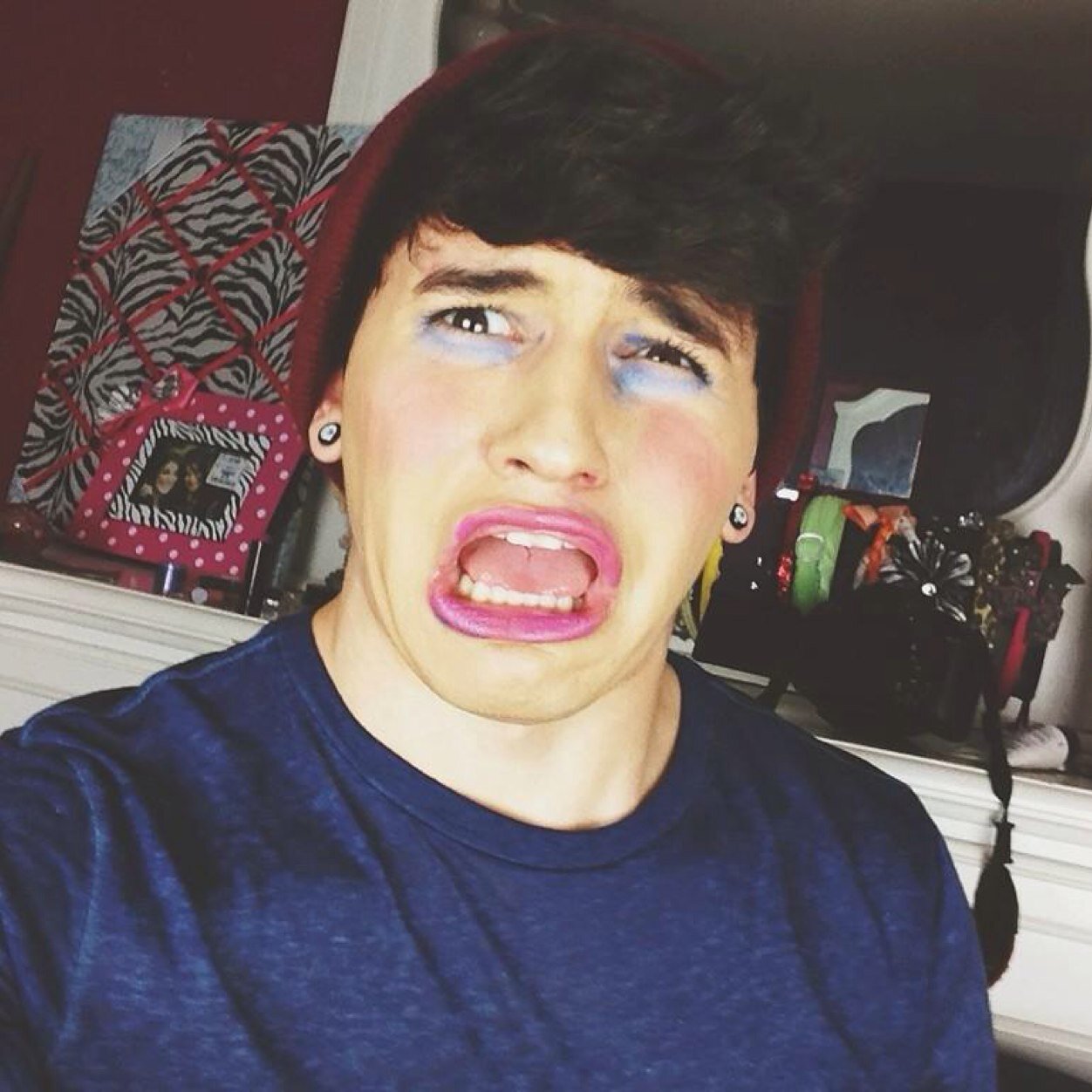 • 16 • United Kingdom • Dream as if you'll live forever, live as if you'll die today • O2l • Forever A Caylen Girl • Trevor Moran •