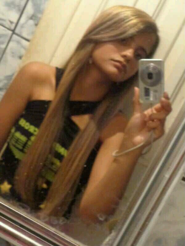 hi my name is Luane I love Emblem3
