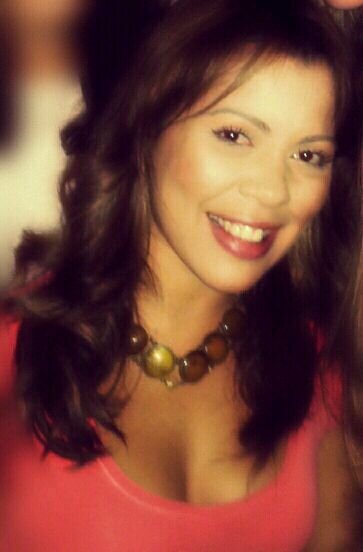 KarinaRamirezO's profile picture. 