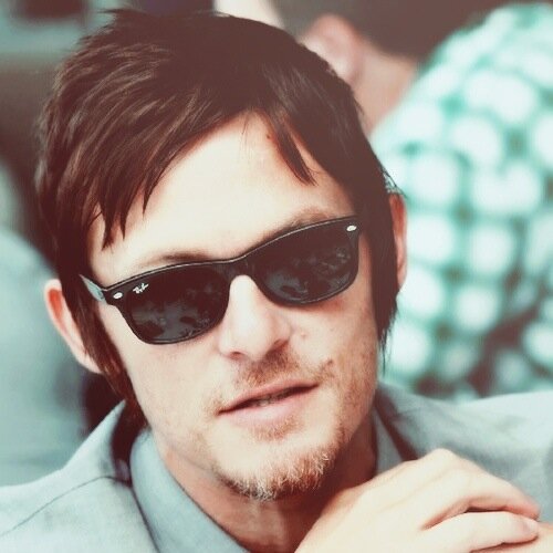 ItsDarylDixon__'s profile picture. My name is Daryl Dixon. I try to love, I try to let people in, but they always die on me. {Not Norman Reedus or AMC} #BethylBunnies #Magyl #Caryl #Single